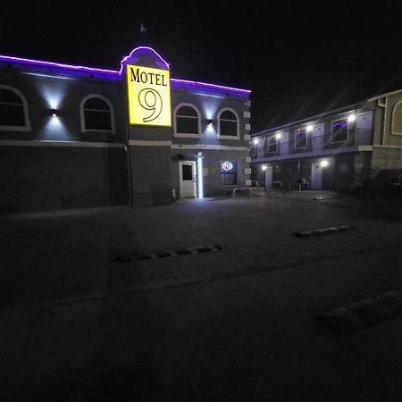 Motel 9 ลาเรโด ภายนอก รูปภาพ